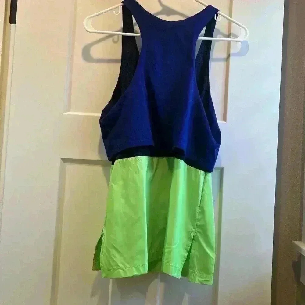 Nike Size Small Track And Field Women’s Run Crew Tank Green And Blue - Picture 6 of 10